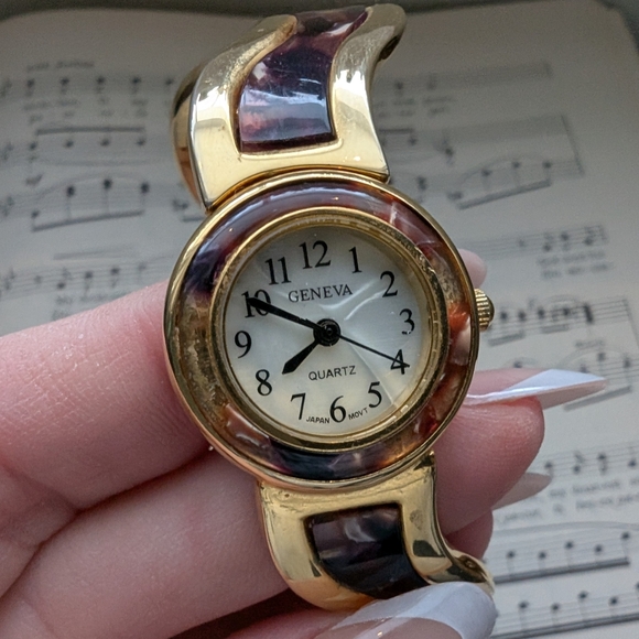 Geneva Gold Bangle Watch - Picture 7 of 14